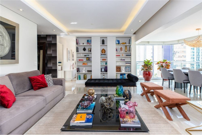 Imagem Apartamento com 3 Quartos à Venda, 187 m² em Moema - São Paulo