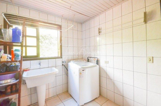 Imagem Casa com 3 Quartos à Venda, 252 m² em Pilarzinho - Curitiba Imagem Casa com 3 Quartos à Venda, 252 m² em Pilarzinho - Curitiba