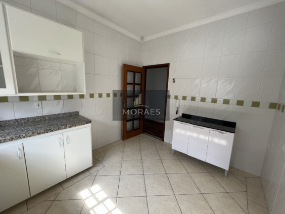 Imagem Casa com 3 Quartos à Venda, 158 m² em Centro - Botucatu Imagem Casa com 3 Quartos à Venda, 158 m² em Centro - Botucatu