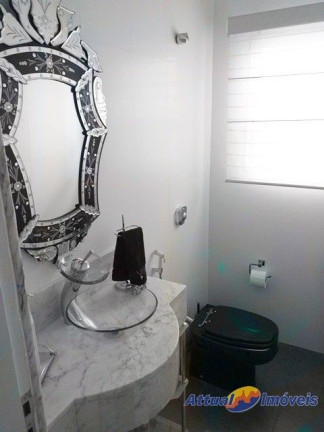 Imagem Casa com 3 Quartos à Venda, 267 m² em Vargem Grande - Teresópolis