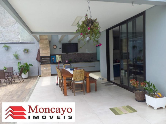 Imagem Sobrado com 3 Quartos à Venda, 381 m² em Poiares - Caraguatatuba