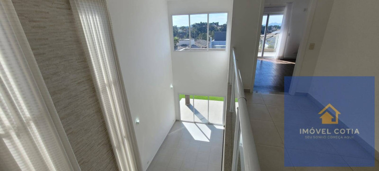 Imagem Casa de Condomínio com 3 Quartos à Venda, em Jardim Do Golf I - Jandira Imagem Casa de Condomínio com 3 Quartos à Venda, em Jardim Do Golf I - Jandira
