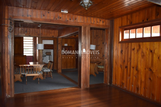 Imagem Imóvel com 36 Quartos à Venda, 2.272 m² em Região Da Abernéssia - Campos Do Jordão Imagem Imóvel com 36 Quartos à Venda, 2.272 m² em Região Da Abernéssia - Campos Do Jordão