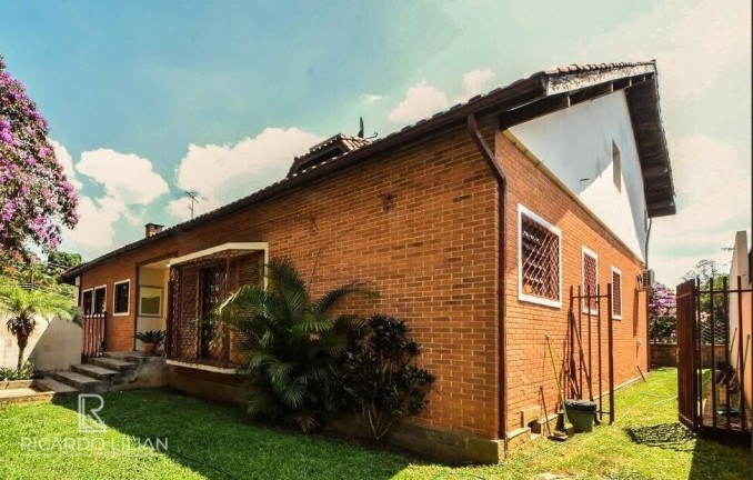 Imagem Sobrado com 5 Quartos à Venda, 580 m² em Interlagos - São Paulo Imagem Sobrado com 5 Quartos à Venda, 580 m² em Interlagos - São Paulo