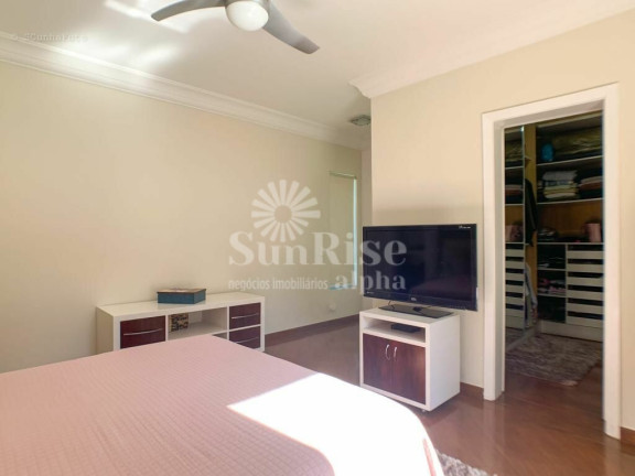 Imagem Casa com 3 Quartos à Venda, 300 m² em Residencial Morada Das Estrelas (aldeia Da Serra) - Barueri Imagem Casa com 3 Quartos à Venda, 300 m² em Residencial Morada Das Estrelas (aldeia Da Serra) - Barueri
