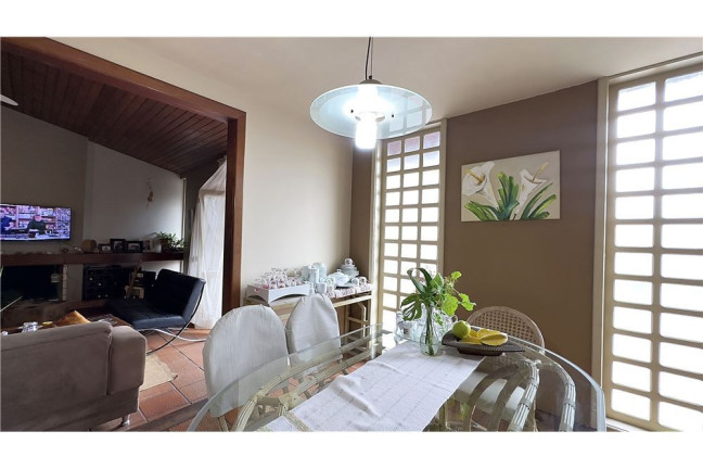 Imagem Casa com 3 Quartos à Venda, em Passo Da Areia - Porto Alegre Imagem Casa com 3 Quartos à Venda, em Passo Da Areia - Porto Alegre