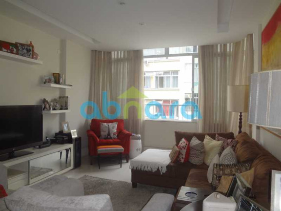 Imagem Apartamento com 2 Quartos à Venda, 80 m² em Copacabana - Rio De Janeiro