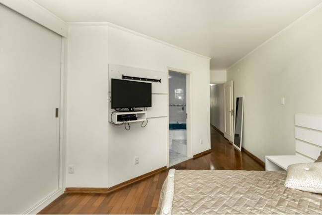 Imagem Casa com 3 Quartos à Venda, 260 m²