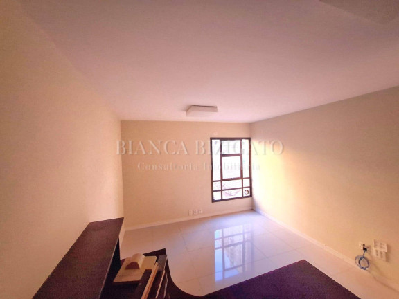 Imagem Sala Comercial à Venda, 52 m² em Centro - Curitiba