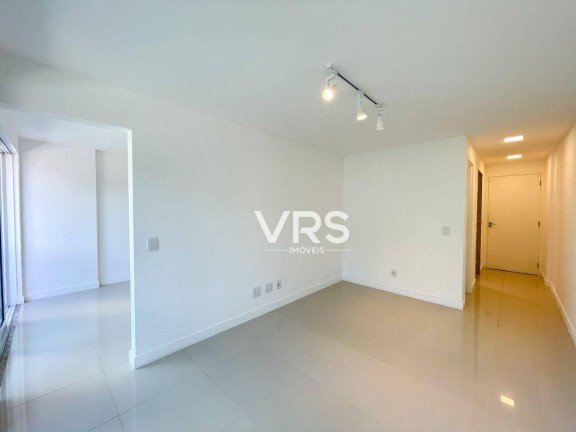 Imagem Apartamento com 1 Quarto à Venda, 52 m² em Várzea - Teresópolis