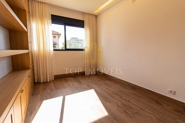 Imagem Casa de Condomínio com 4 Quartos à Venda, 636 m² em Condomínio Residencial Monte Carlo - São José Dos Campos Imagem Casa de Condomínio com 4 Quartos à Venda, 636 m² em Condomínio Residencial Monte Carlo - São José Dos Campos