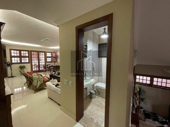 Imagem Casa com 6 Quartos à Venda, 354 m² em Alphaville - Santana De Parnaíba Imagem Casa com 6 Quartos à Venda, 354 m² em Alphaville - Santana De Parnaíba