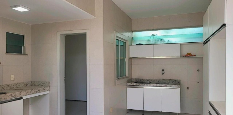 Imagem Casa com 4 Quartos à Venda, 366 m² em Eusébio - Eusébio