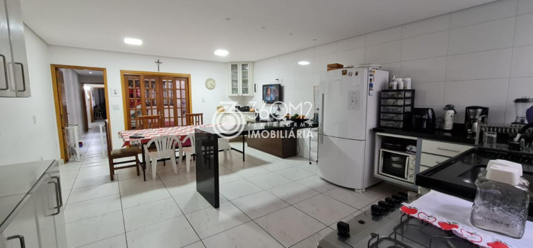 Imagem Casa com 5 Quartos à Venda, 380 m² em Campestre - Santo André