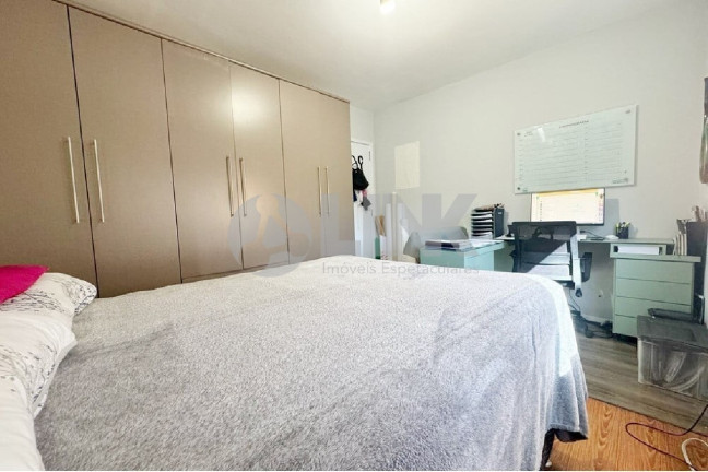 Imagem Apartamento com 2 Quartos à Venda, 74 m² em Jardim Botânico - Porto Alegre