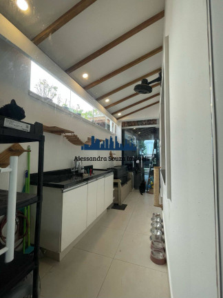 Imagem Casa com 2 Quartos à Venda, 126 m² em Sítio Das Paineiras/california - Barueri Imagem Casa com 2 Quartos à Venda, 126 m² em Sítio Das Paineiras/california - Barueri