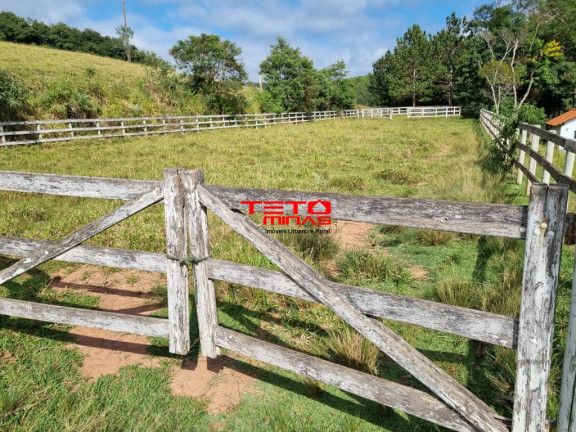 Imóvel à Venda, 252 m² em 4km Da Cidade - Cruzília
