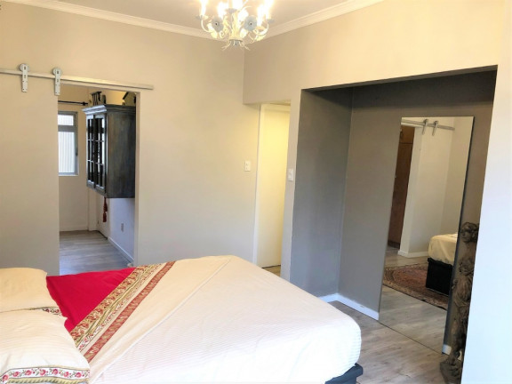 Imagem Apartamento com 2 Quartos à Venda, 149 m² em Floresta - Porto Alegre