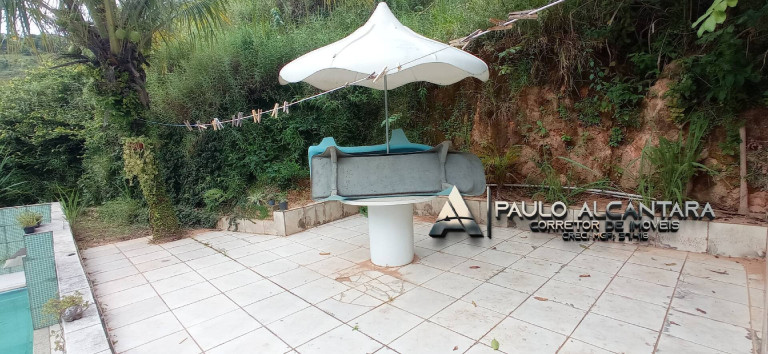 Imagem Casa com 4 Quartos à Venda, 147 m² em Caladinho - Coronel Fabriciano Imagem Casa com 4 Quartos à Venda, 147 m² em Caladinho - Coronel Fabriciano