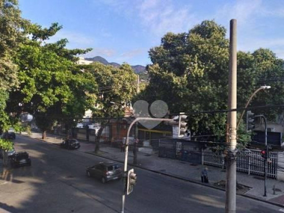Imagem Apartamento com 2 Quartos à Venda, 80 m² em Grajaú - Rio De Janeiro Imagem Apartamento com 2 Quartos à Venda, 80 m² em Grajaú - Rio De Janeiro