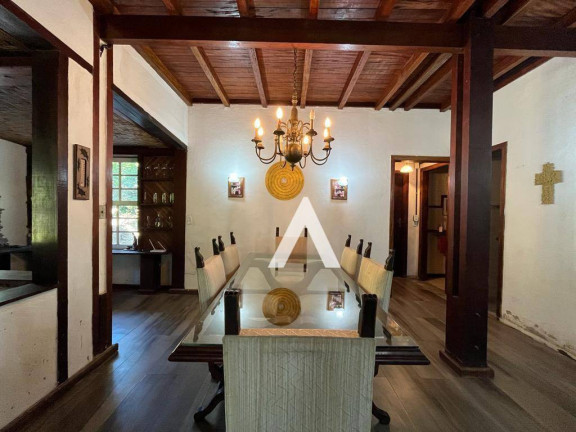 Imagem Casa com 10 Quartos à Venda, 327 m² em Albuquerque - Teresópolis Imagem Casa com 10 Quartos à Venda, 327 m² em Albuquerque - Teresópolis