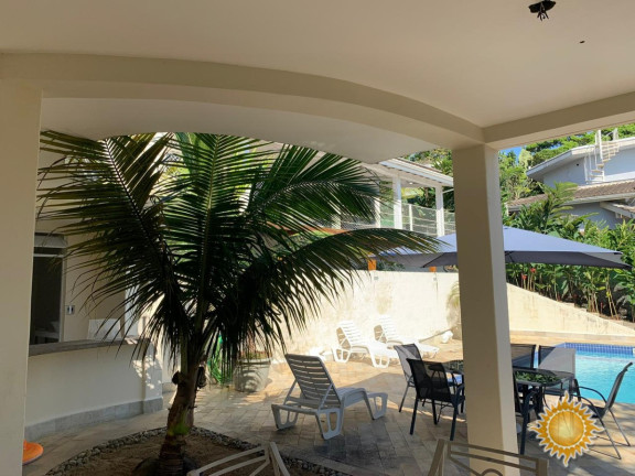 Imagem Casa com 4 Quartos à Venda, 2.785 m² em Ponta Grossa - Ubatuba Imagem Casa com 4 Quartos à Venda, 2.785 m² em Ponta Grossa - Ubatuba