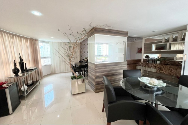 Imagem Imóvel com 3 Quartos à Venda, 140 m² em Pioneiros - Balneário Camboriú