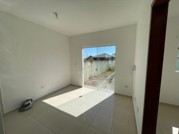Imagem Casa com 2 Quartos à Venda,  em Piçarras - Guaratuba