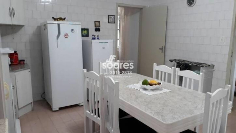 Imagem Apartamento com 2 Quartos à Venda, 113 m² em Centro - Pelotas