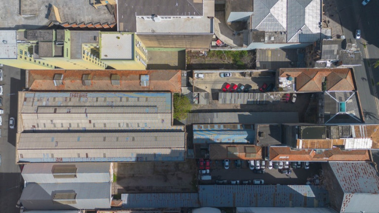 Imagem Terreno à Venda, 532 m² em Centro Histórico - Porto Alegre Imagem Terreno à Venda, 532 m² em Centro Histórico - Porto Alegre
