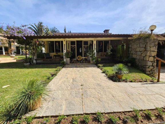 Imagem Casa com 4 Quartos à Venda, 1.296 m² em Albuquerque - Teresópolis Imagem Casa com 4 Quartos à Venda, 1.296 m² em Albuquerque - Teresópolis