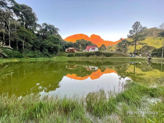 Fazenda à Venda, 700 m² em Vargem Grande - Teresópolis