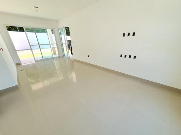Imagem Casa com 3 Quartos à Venda, 138 m² em Mangabeira - Eusébio