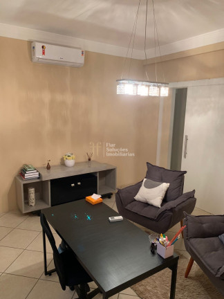 Imagem Casa com 2 Quartos à Venda, 350 m² em Cidade Alta - Cuiabá Imagem Casa com 2 Quartos à Venda, 350 m² em Cidade Alta - Cuiabá