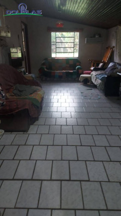 Imagem Casa com 2 Quartos à Venda, 3.300 m² em Viamão