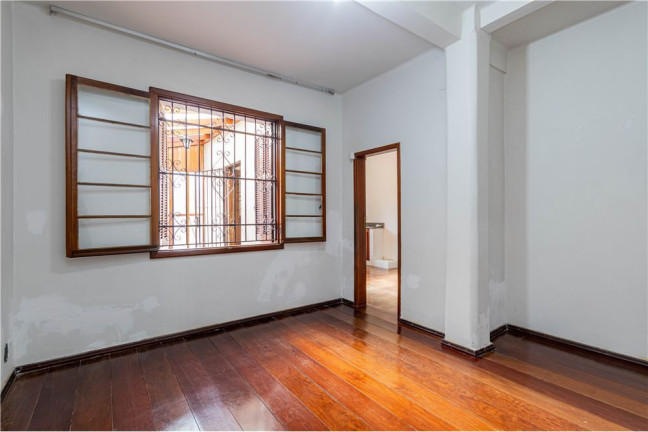 Imagem Casa com 3 Quartos à Venda, 211 m² em Menino Deus - Porto Alegre