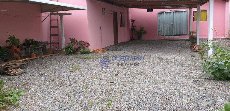 Imagem Casa com 2 Quartos à Venda, 275 m² em Centro - Penha
