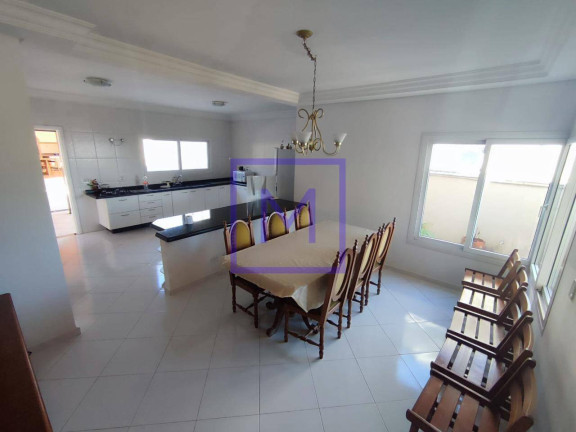 Imagem Casa com 3 Quartos à Venda, 300 m² em Jardim Das Cerejeiras - Arujá Imagem Casa com 3 Quartos à Venda, 300 m² em Jardim Das Cerejeiras - Arujá