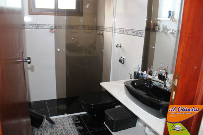 Imagem Sobrado com 7 Quartos à Venda, 216 m² em Perequê Açu - Ubatuba Imagem Sobrado com 7 Quartos à Venda, 216 m² em Perequê Açu - Ubatuba