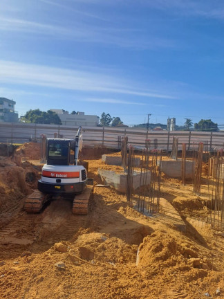 Imagem Apartamento com 2 Quartos à Venda, 71 m² em Centro - Camboriú