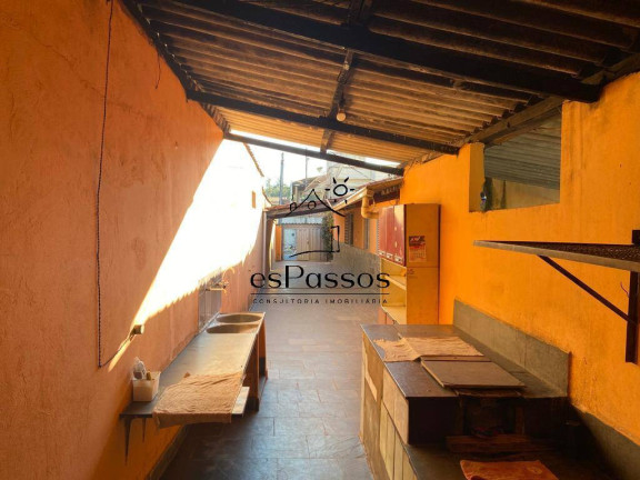 Imagem Casa com 4 Quartos à Venda, 405 m² em Fluminense - Florestal