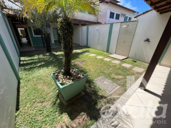 Sobrado com 3 Quartos à Venda, 152 m² em Morada De Laranjeiras - Serra