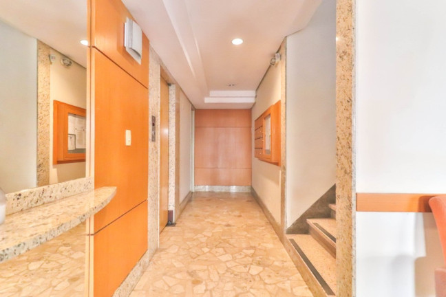 Imagem Apartamento com 2 Quartos à Venda, 78 m² em Floresta - Porto Alegre
