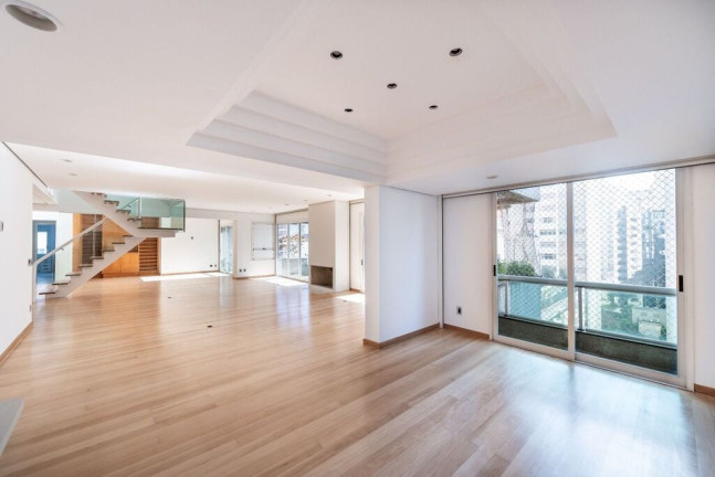 Imagem Imóvel com 3 Quartos à Venda, 629 m² em Jardim Paulista - São Paulo Imagem Imóvel com 3 Quartos à Venda, 629 m² em Jardim Paulista - São Paulo