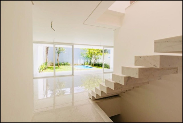 Imagem Casa com 4 Quartos à Venda, 420 m² em Granja Julieta - São Paulo
