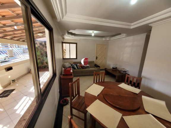Imagem Casa com 4 Quartos à Venda, 253 m² em Parque Residencial Laranjeiras - Serra