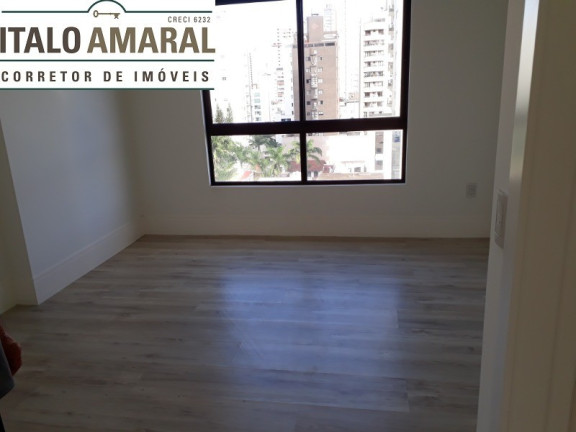 Imagem Apartamento com 3 Quartos à Venda, 125 m² em Centro - Balneário Camboriú Imagem Apartamento com 3 Quartos à Venda, 125 m² em Centro - Balneário Camboriú