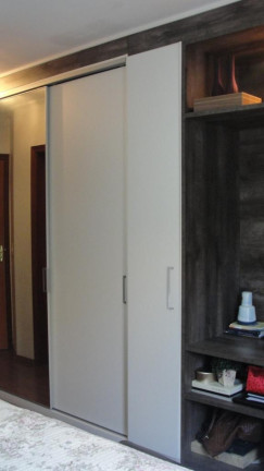 Imagem Casa com 4 Quartos à Venda, 240 m² em Vila Suzana - São Paulo Imagem Casa com 4 Quartos à Venda, 240 m² em Vila Suzana - São Paulo
