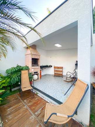 Imagem Casa com 3 Quartos à Venda, 124 m² em Jardim Dos Pinheiros - Atibaia Imagem Casa com 3 Quartos à Venda, 124 m² em Jardim Dos Pinheiros - Atibaia