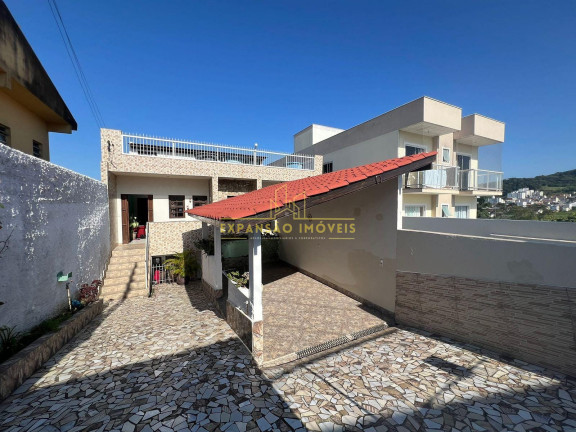 Imagem Casa com 7 Quartos à Venda, 180 m² em Real Parque - São José
